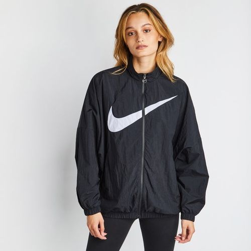 Nike Essentials - Women...