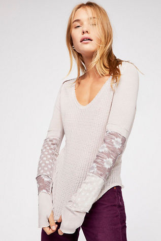 we the free greatest patched thermal top