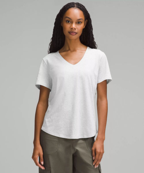 lululemon – Women's Love V-Neck T-Shirt – Color Light Grey/Grey