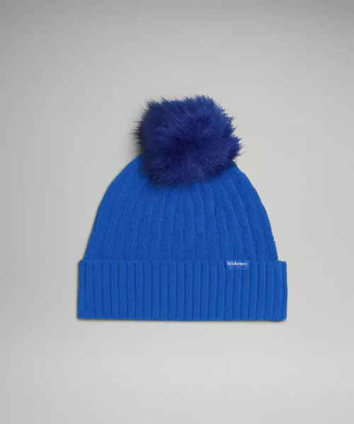 lululemon – Cable Knit Pom...