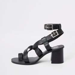 Womens Black leather toe ring block heel sandals