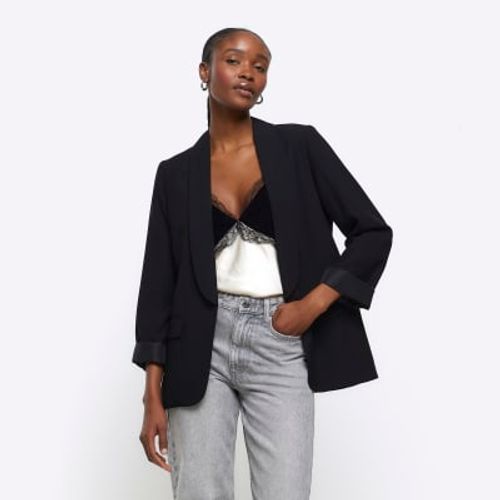 Black Cropped Shawl Collar Blazer