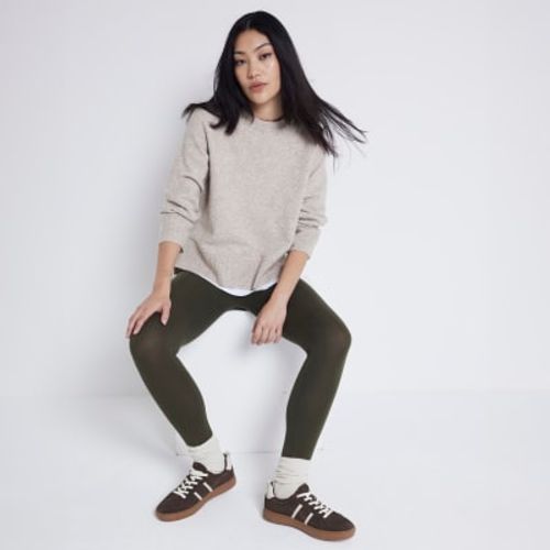 https://ik.imagekit.io/sqhmihmlh/https:/images.riverisland.com/is/image/RiverIsland/khaki-high-waisted-leggings_904500_main?%24ProductImagePortraitLarge%24=&ik-sdk-version=javascript-1.3.6&tr=c-limit%2Cw-500%2Ch-%2Cdefault+image-https%3A%2F%2Fik.imagekit.io%2Fsqhmihmlh%2Fmissing_image.jpg