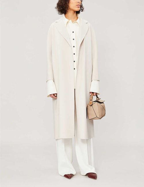 Esturia wool coat