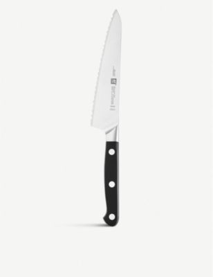 Zwilling J.A Henckels Chefs compact serrated knife 14cm