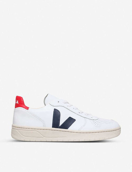 Veja Mens White and Red V10...