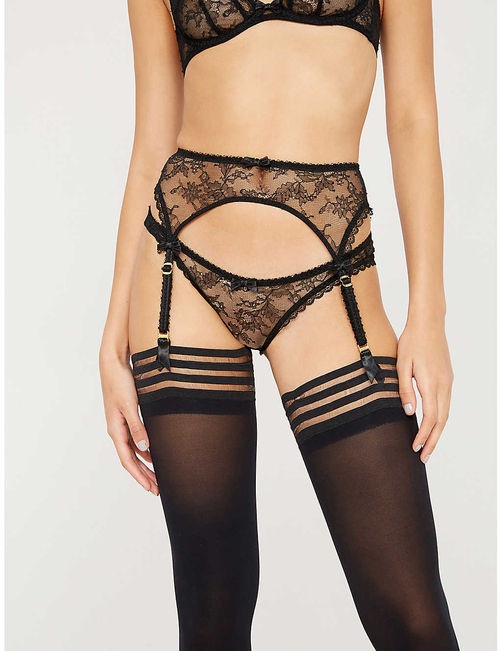 Hinda lace suspender belt