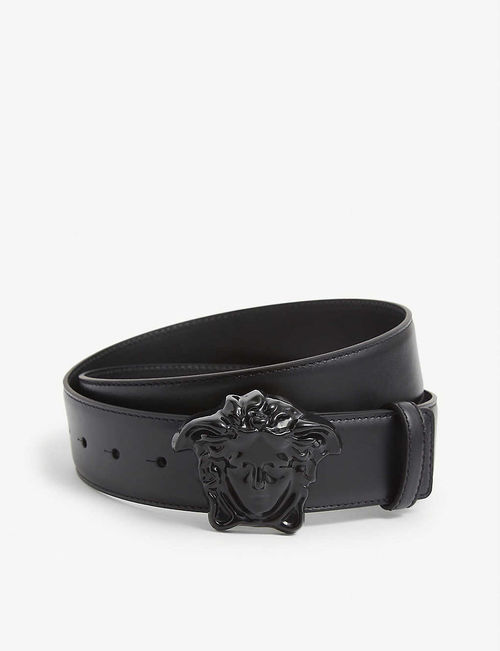 Medusa-buckle leather belt