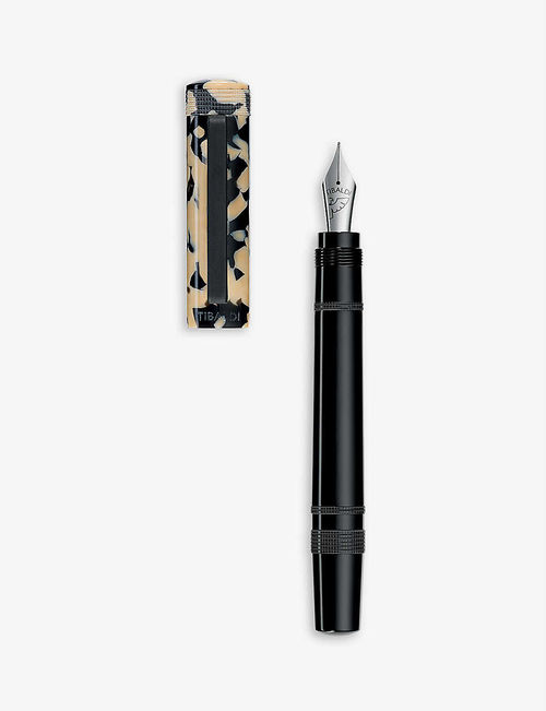 Perfecta resin fountain pen