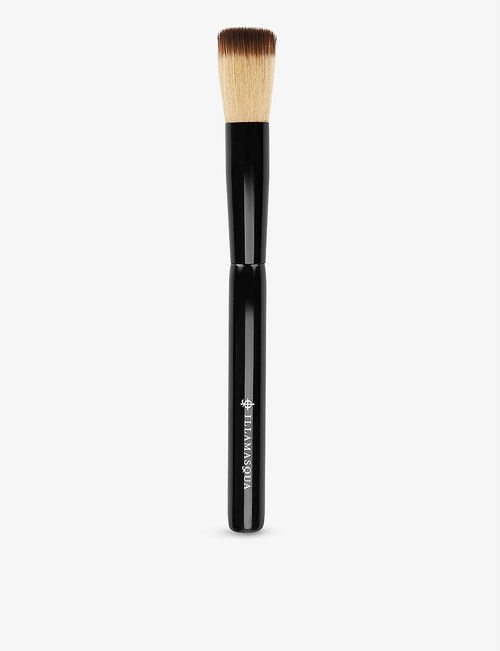 Foundation brush