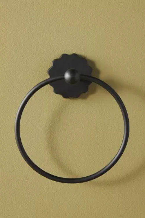 Wiggle Towel Ring