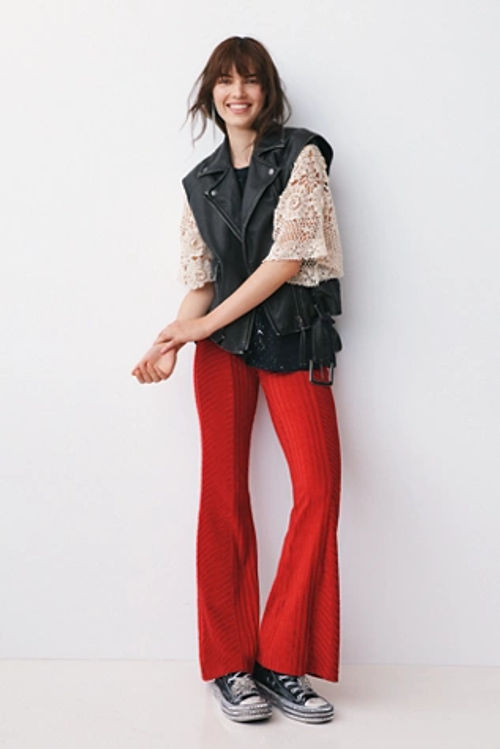 Free People Slim Pull-on Velvet Flare Pants in Red