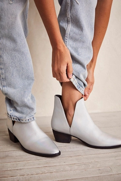 Charm Double V Ankle Boots By Free People Tan Leather Eu 39 128 00 Grazia
