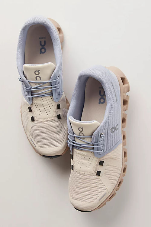 On Cloud 5 Sneakers at Free...