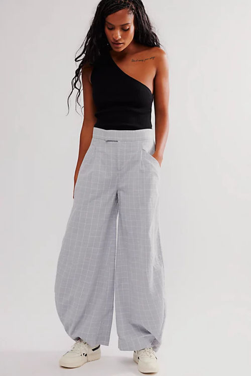 Tegan Plaid Barrel Trousers...