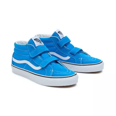 Vans deals youth sneakers