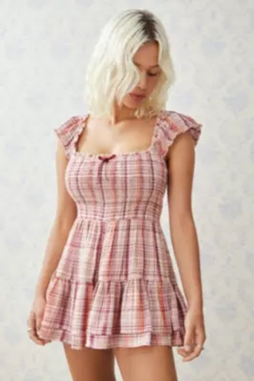 Kimchi Blue Rae Check Playsuit - Pink L at Urban Outfitters