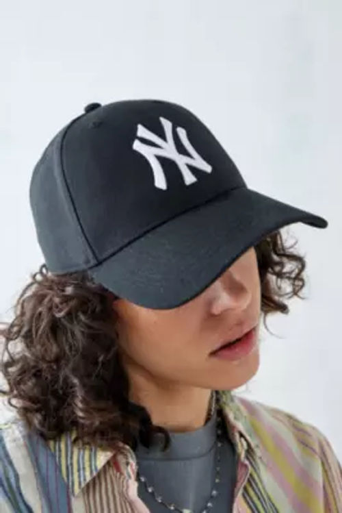 47 Ny Yankees Ecru Baseball Cap in Grey