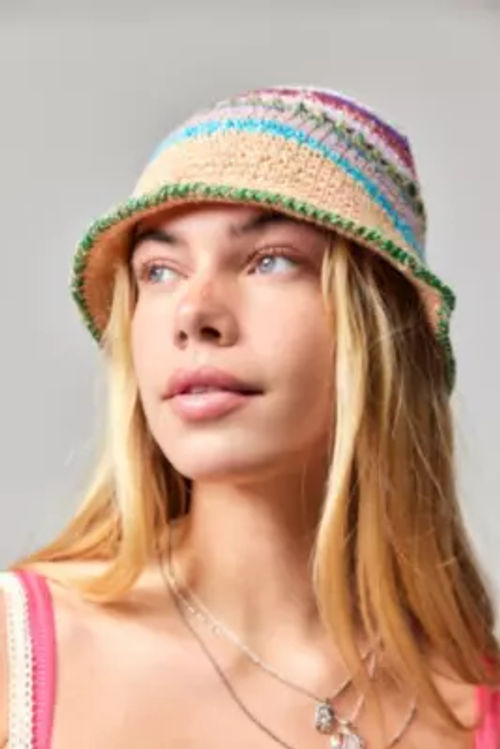 UO Twisted Yarn Bucket Hat -...