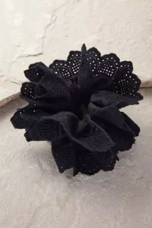 Cotton Lace Scrunchie - Black...