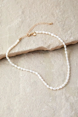 Virgo necklace shop urban outfitters