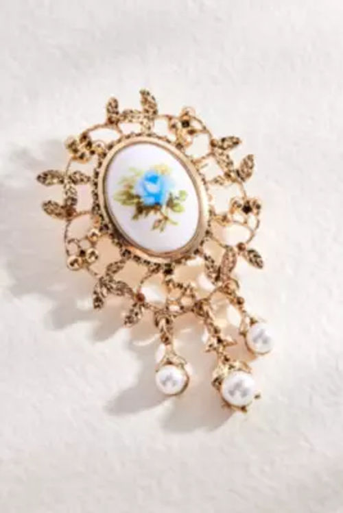 Pearl Drop Flower Brooch - Gold at Urban Outfitters