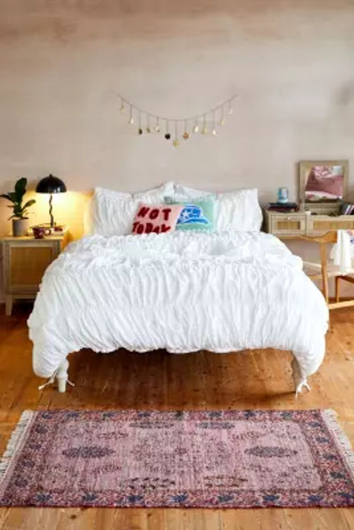 White Cinched Duvet Set -...