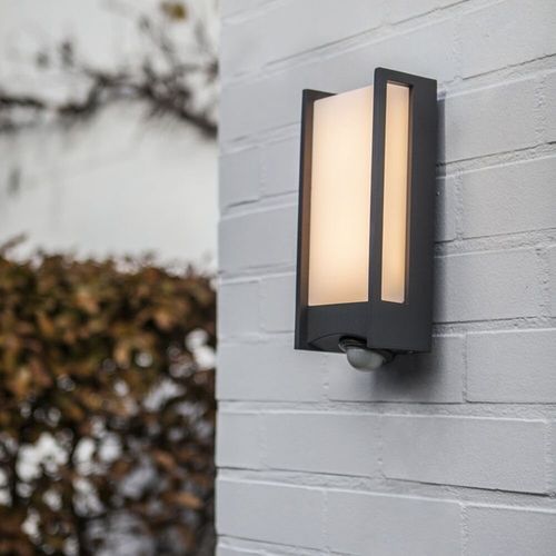 LED Außenwandleuchte Qubo aus...