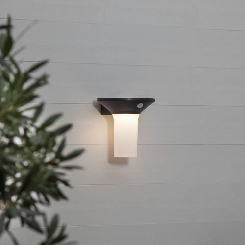 LED Solar Wandleuchte Valta...