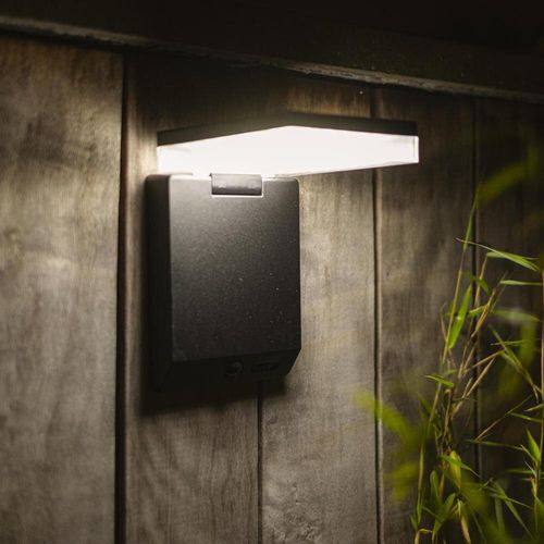 LED Solar Wandleuchte Moze in...