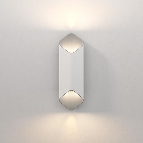LED Wandleuchte Ako in...
