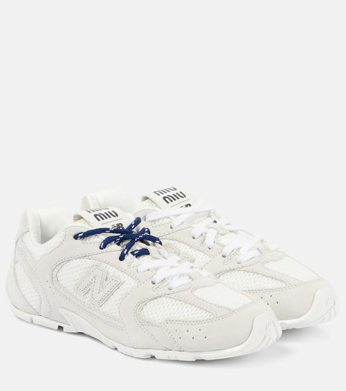 Miu Miu x New Balance 530 SL...