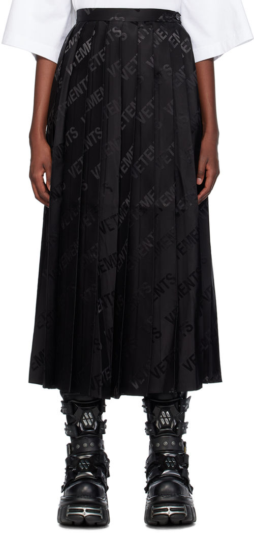 VETEMENTS Black Monogram Maxi...