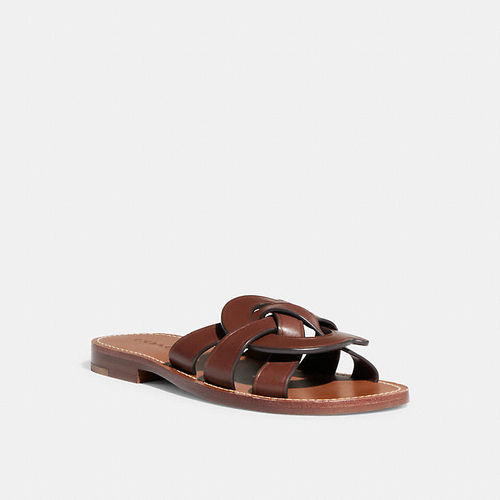 Issa Sandal