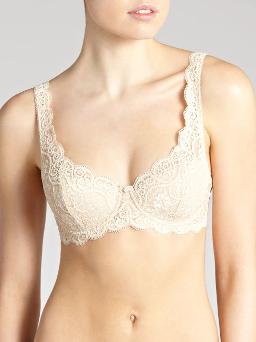 Triumph Amourette 300 WHP Bra, Underwired and padded