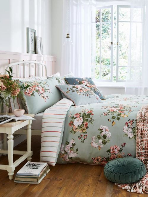 Laura Ashley Rosemore Duvet...