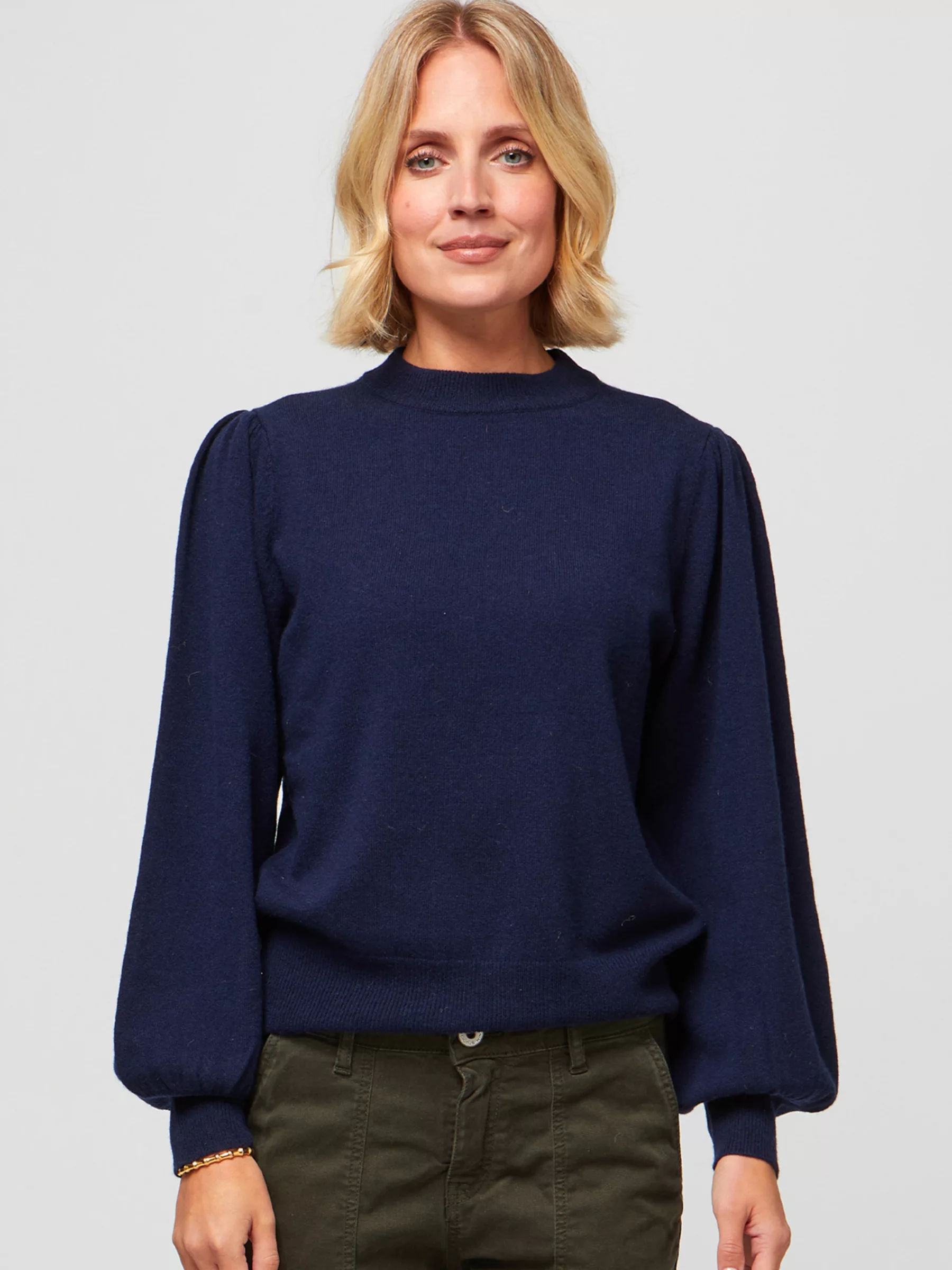 Aspiga Merino Cashmere Jumper 150.00 Buchanan Galleries