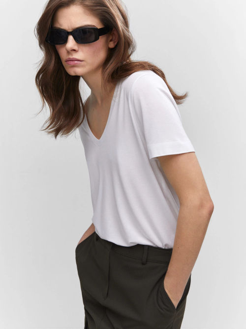 Mango Vispi V-Neck T-Shirt