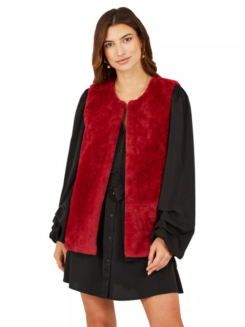 Yumi Faux Fur Gilet, Red