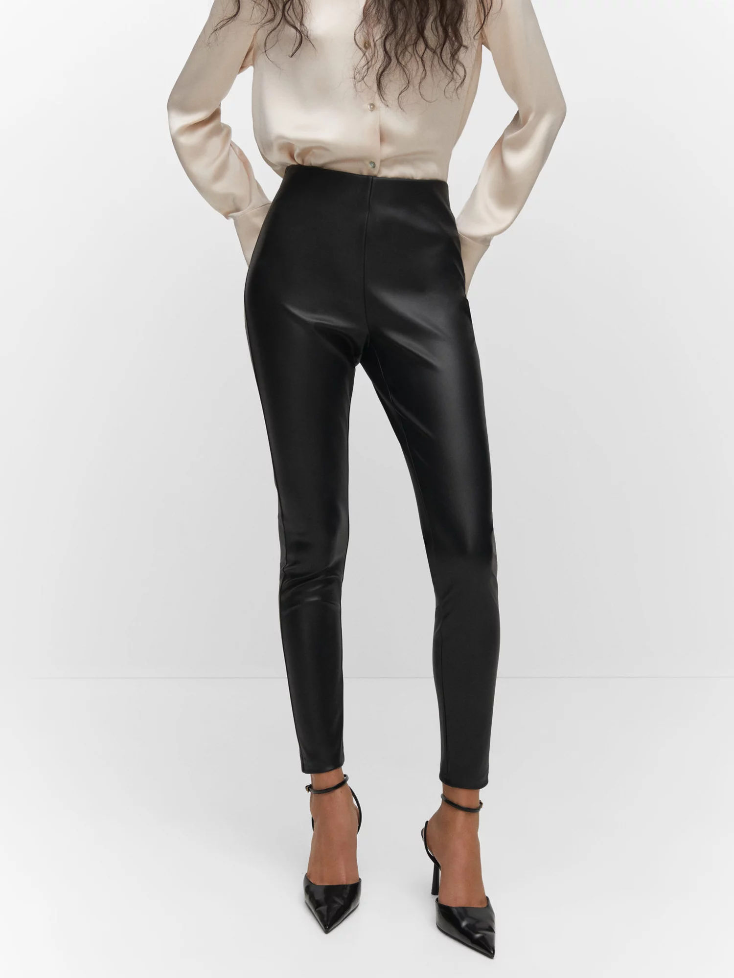 Metallic leather trousers - Woman | Mango Jamaica