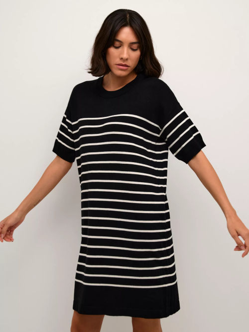 KAFFE Lizza Stripe T-Shirt...