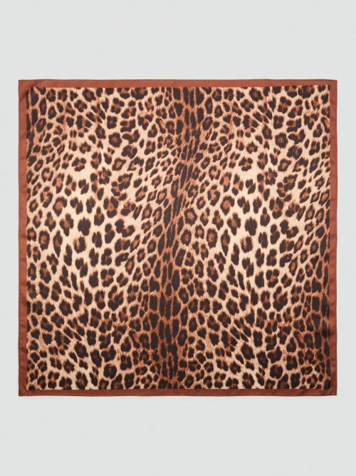 Mango Leopard Print Square...