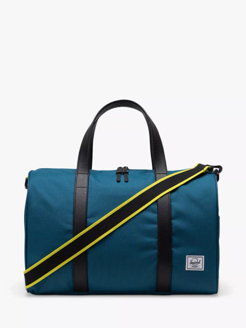 Herschel Supply Co. Carry On...