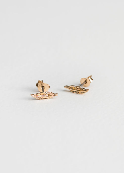 Leaf Studs - Gold