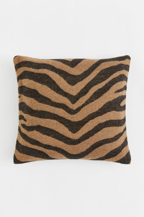 H & M - Animal-print cushion...