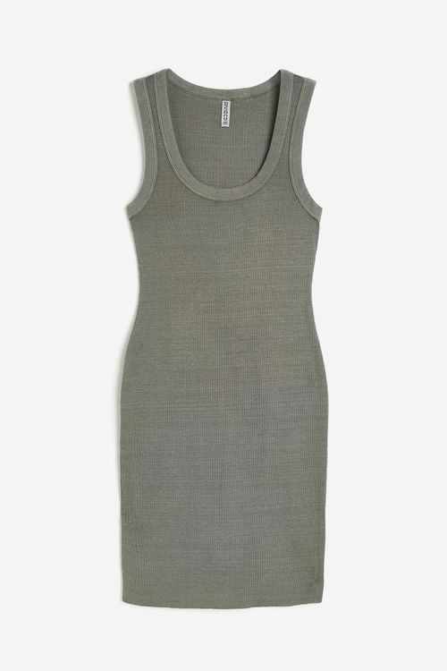 H & M - Ribbed bodycon dress...