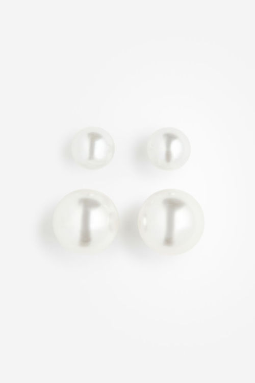 H & M - 2 pairs stud earrings...