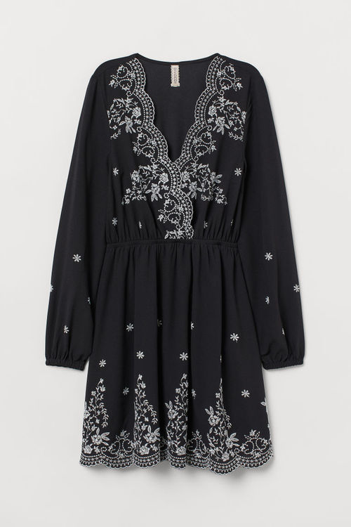 H & M - Dress with embroidery...