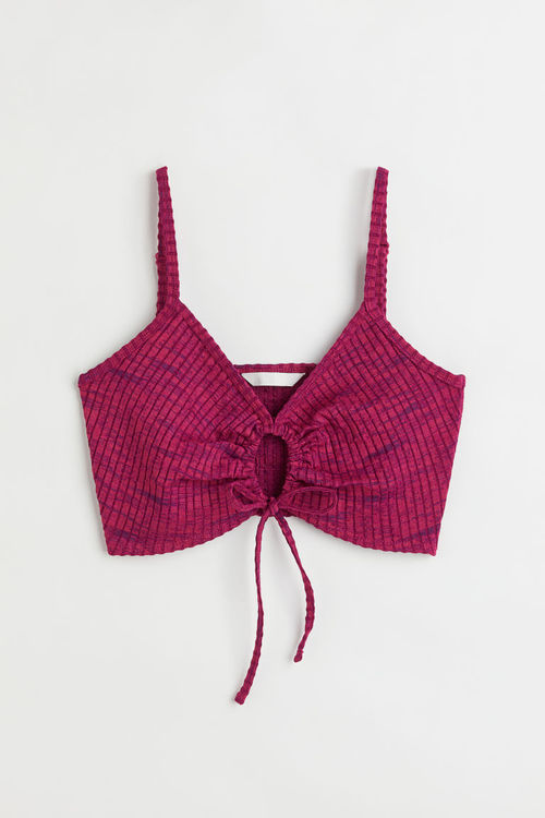 H & M - Cut-out crop top -...