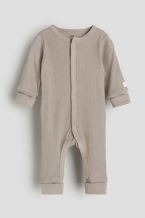 H & M - Adjustable fit romper...